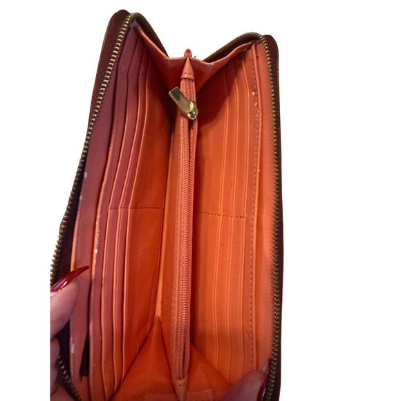 Fossil Womens Burgundy Leather Zip Around Wallet With Wrist Strap - Picture 4 of 8